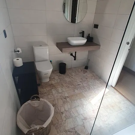Privada La Pedrereta * סאלו